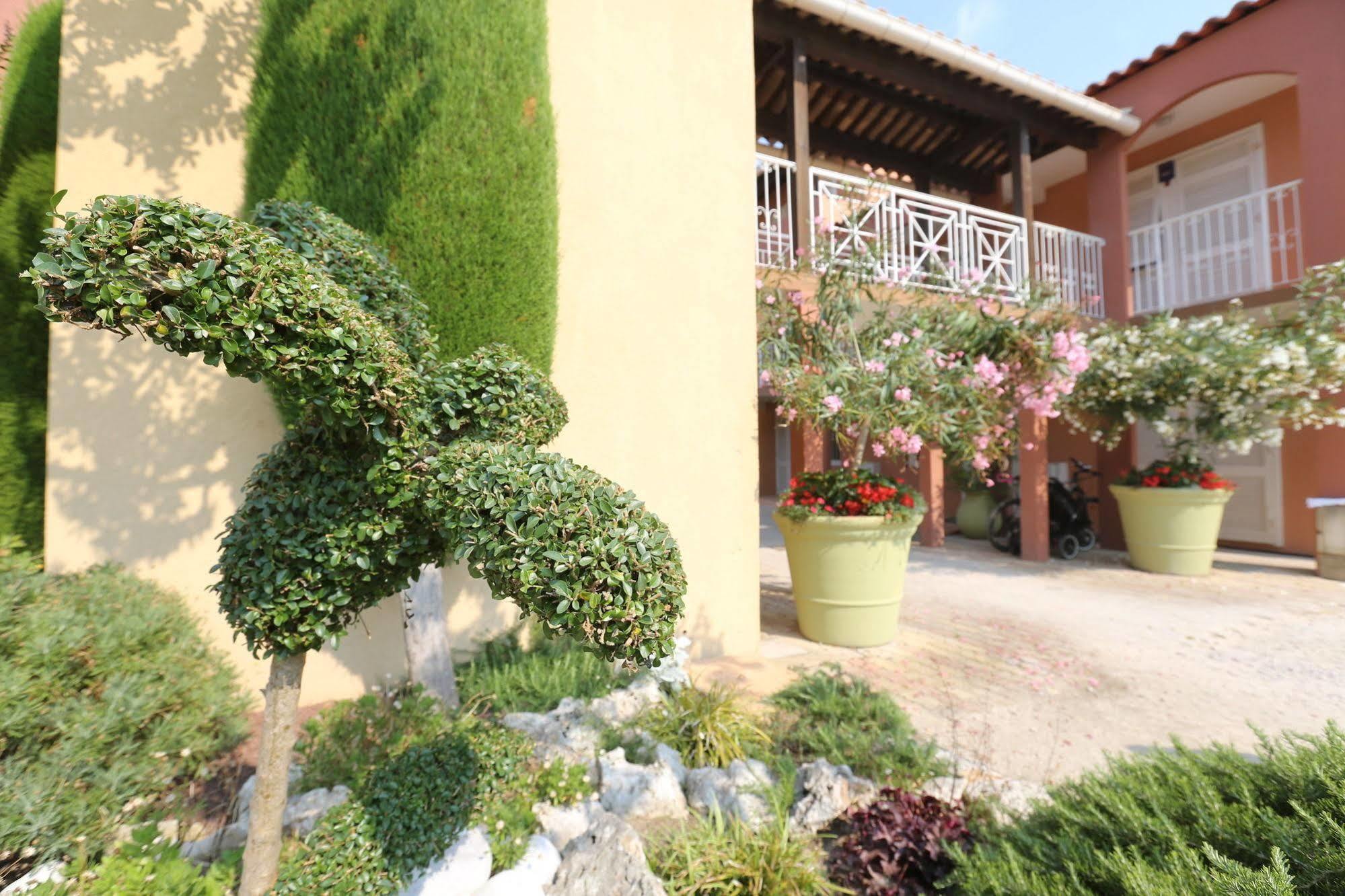 Pierre & Vacances Residence Cannes Mandelieu Extérieur photo