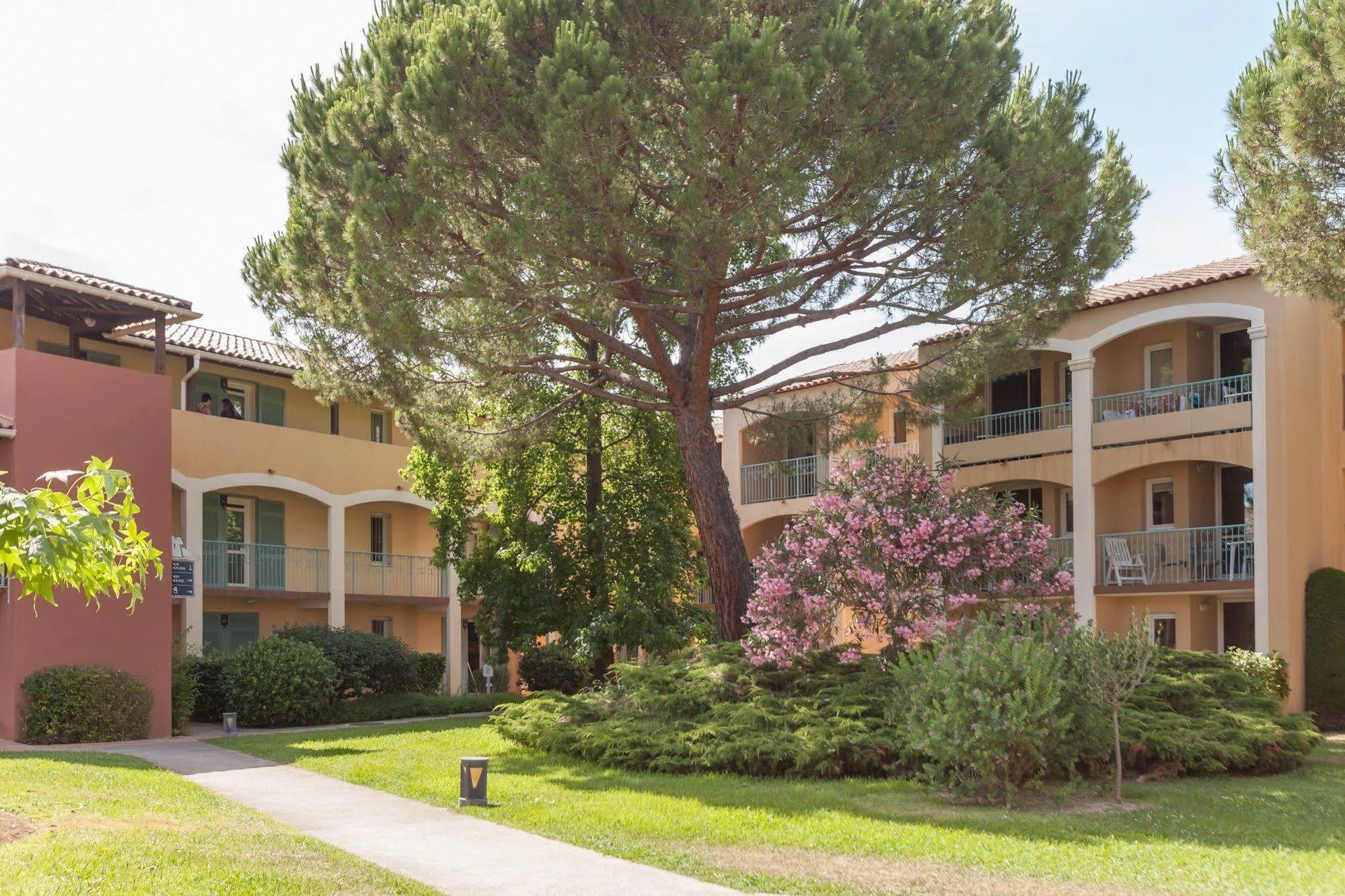 Pierre & Vacances Residence Cannes Mandelieu Extérieur photo