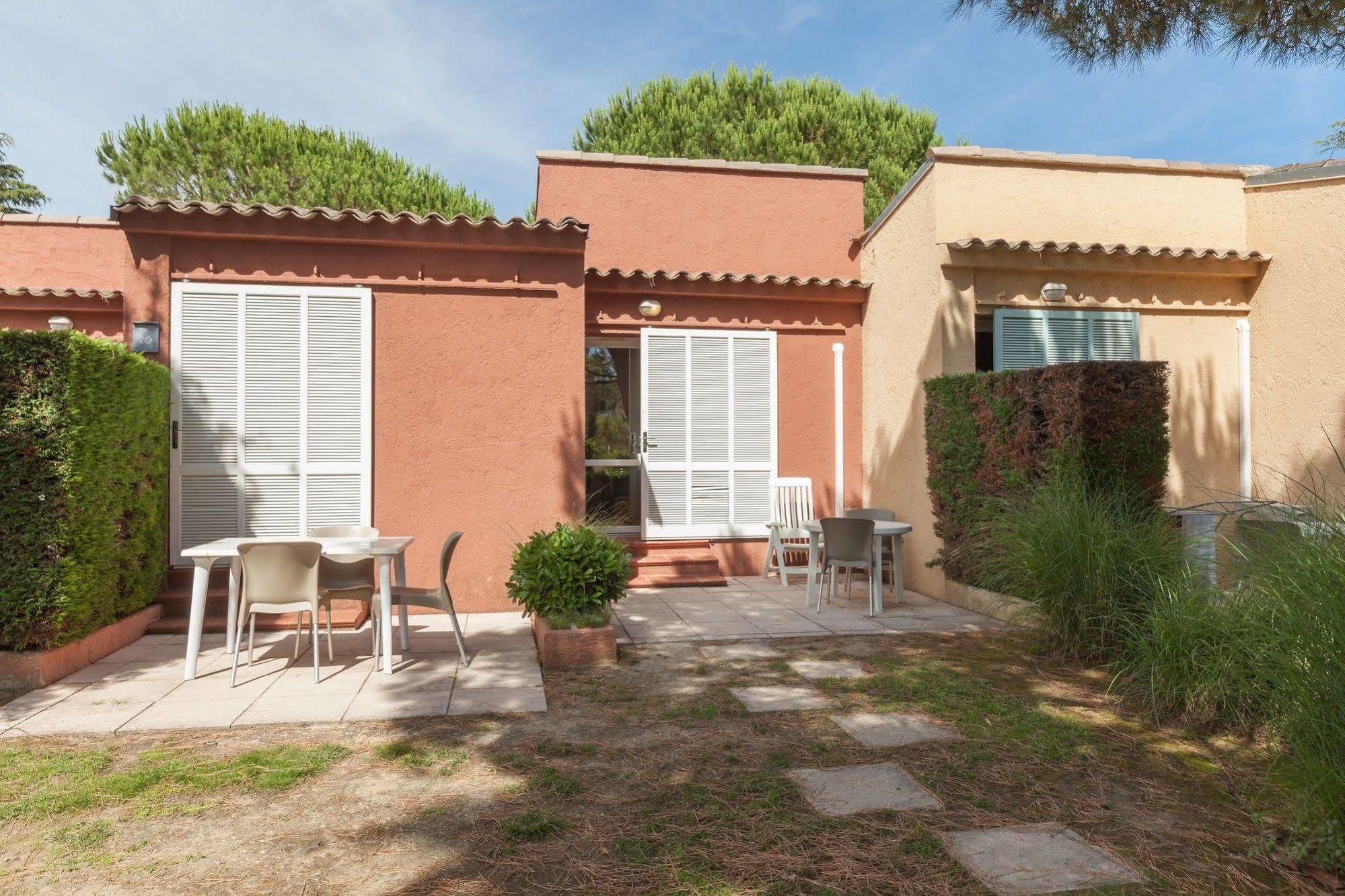 Pierre & Vacances Residence Cannes Mandelieu Extérieur photo