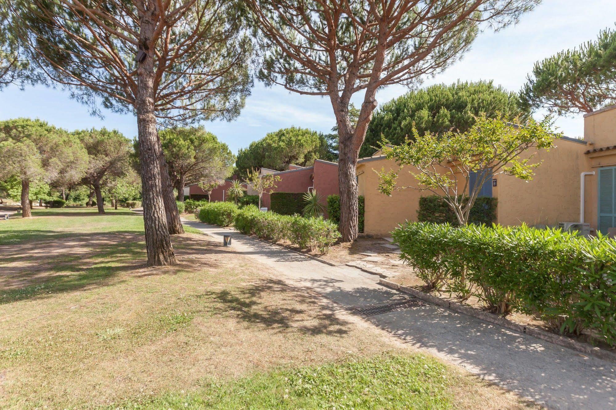 Pierre & Vacances Residence Cannes Mandelieu Extérieur photo